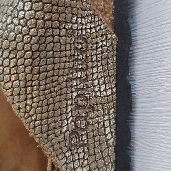 Papillio by Birkenstock Gold Metallic Snakeskin Daytona Leather Sandals 8 - Picture 6 of 10